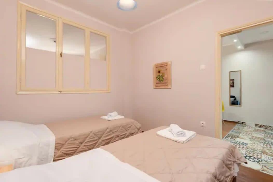 סלוניקי Private Pristine Balcony Home- Heart Of The Center מראה חיצוני תמונה